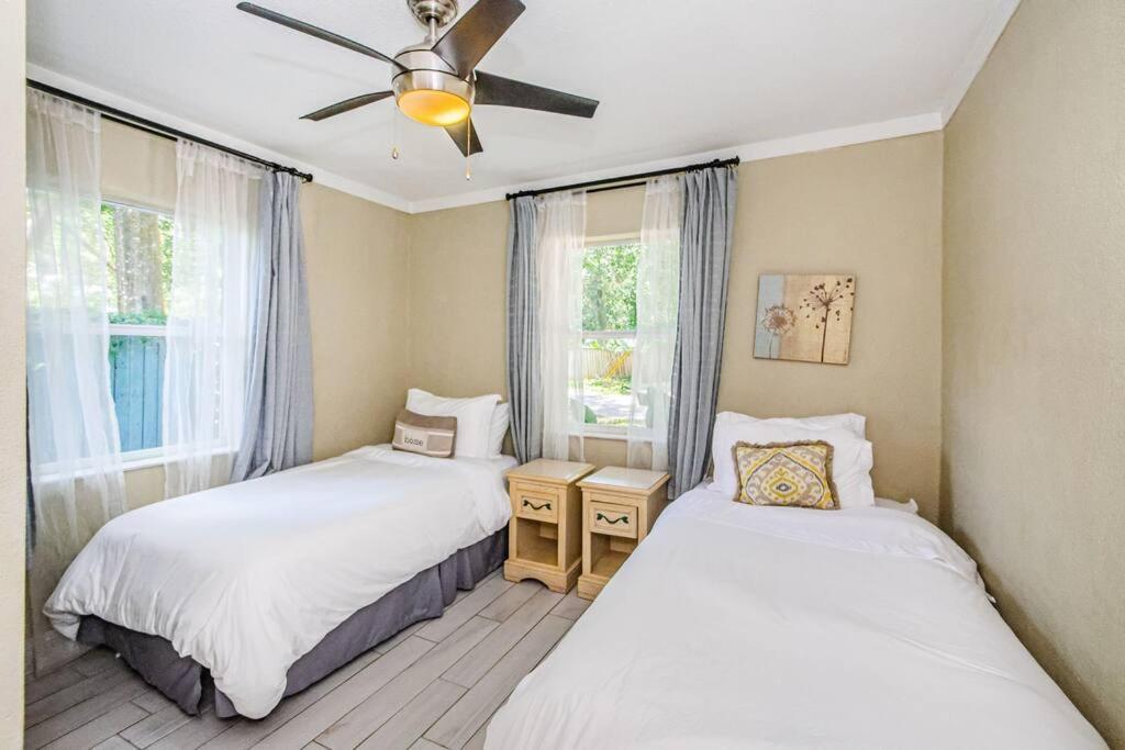 Beautiful Pool House In Old Seminole Heights! Villa Tampa Kültér fotó